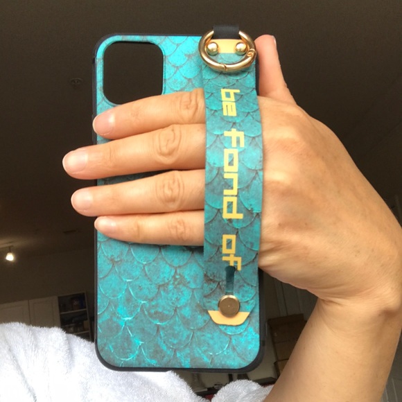 LAST ONE- For iPhone 11 PRO phone case kickstand strap keychain ring - Picture 3 of 14